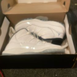 JORDAN 11 RETRO (TD)
