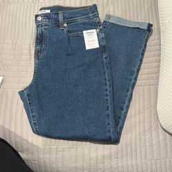 Levi’s Boyfriend Jeans 