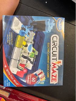 ThinkFun Circuit Maze Electric Current Logic Game