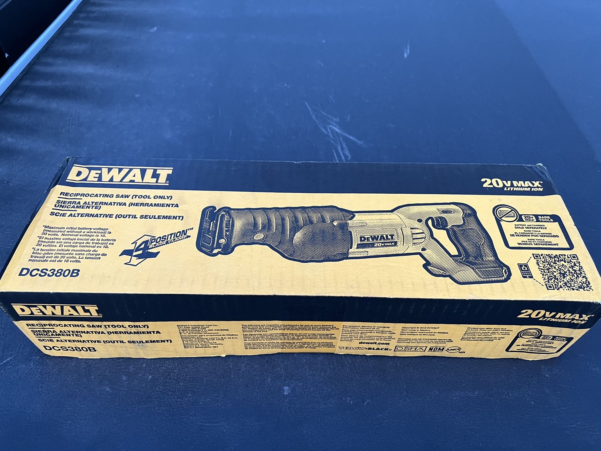 Dewalt DCS380B Reciprocating Saw