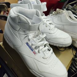 Three Pair Of Size 13 Mens Shoes 
