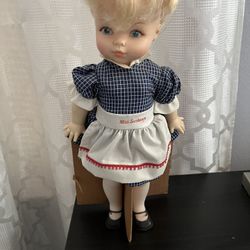 Miss Sunbeam Vintage 1970 Doll 14”  In Great Shape