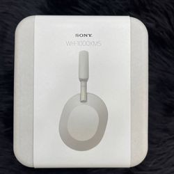 Sony WH 1000 XM5 Headphones 