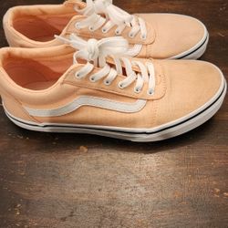 VANS Ward Canvas Shoes Women’s Size 5 Tropical Peach Sneakers Skate Low Tops 
