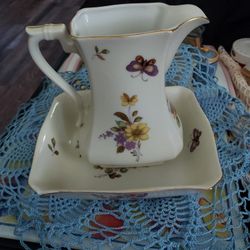 Vtg Lefton Pitcher & Under Plate Set