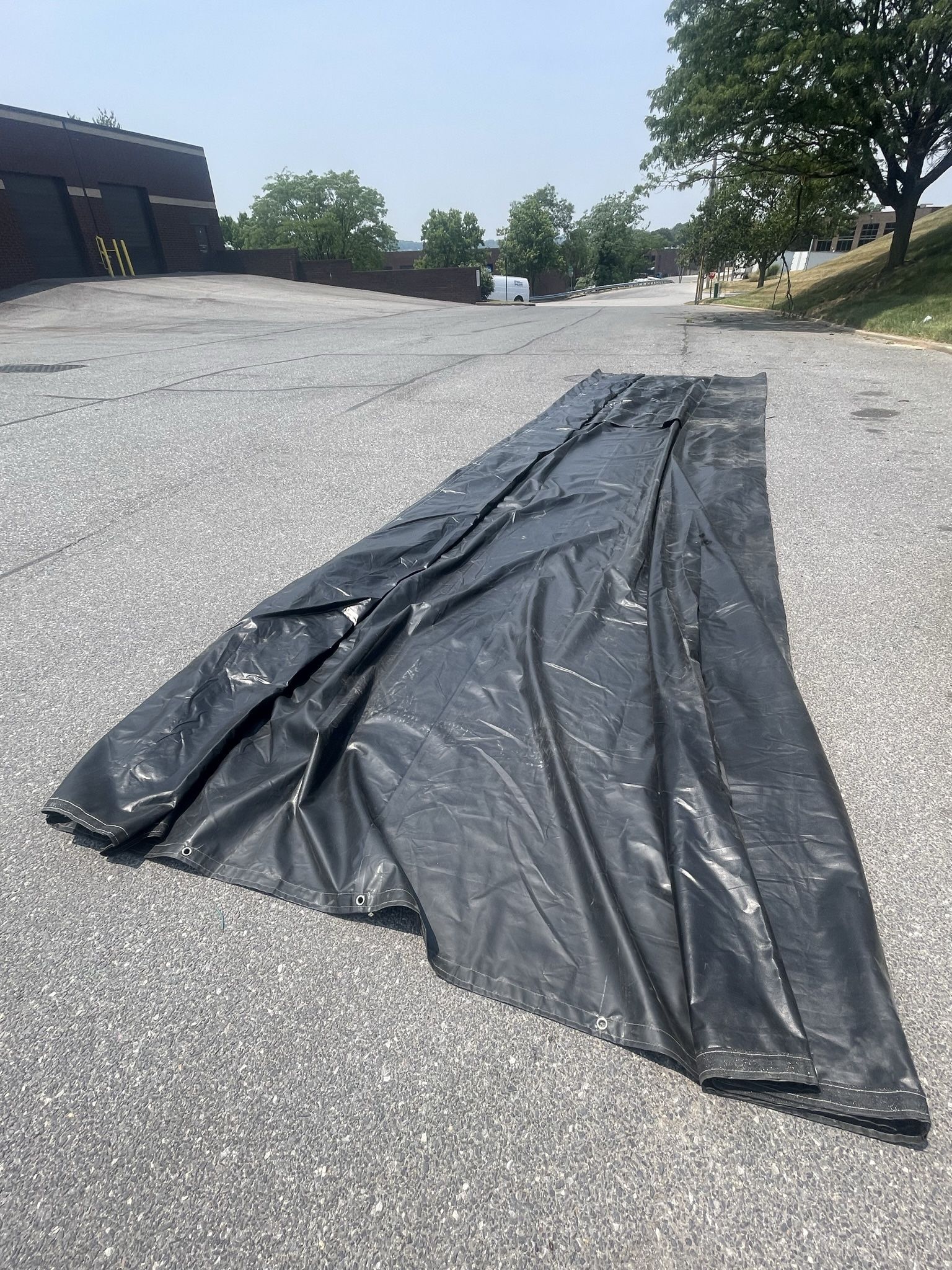 Tarp 8in Drop D Rings 24x27