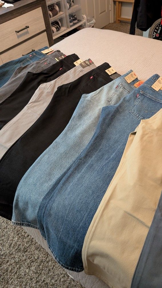 Levis Jeans