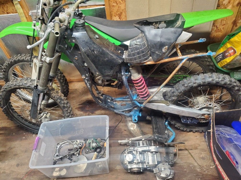 1996 YZ125