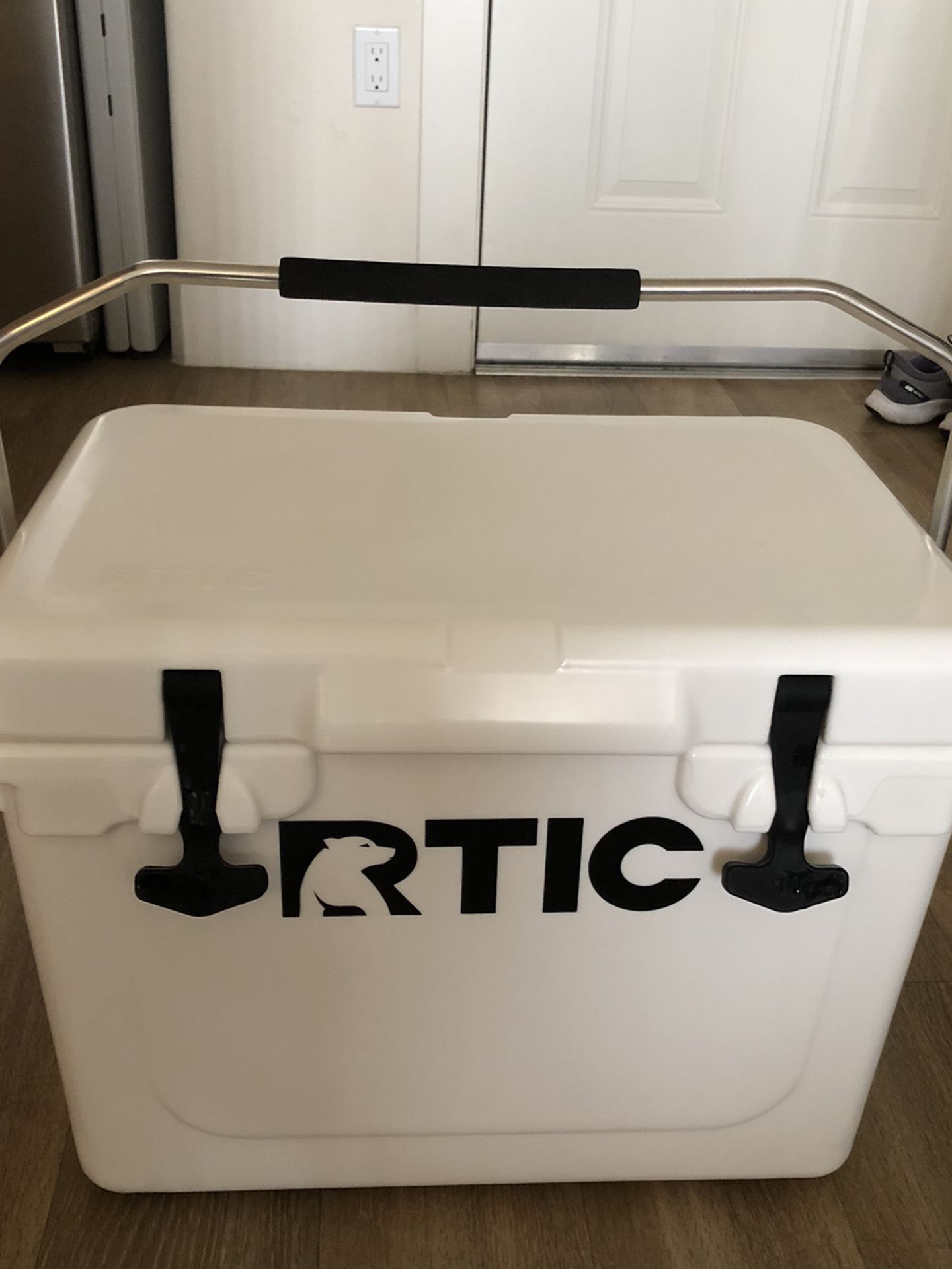 RTIC Cooler 20