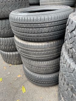 275/55R20 Bridgestone 275/55/20 set of matching 4 tires in great condition 400$ for 4 tires plus tax . Mount available but not included. Wheel alignm