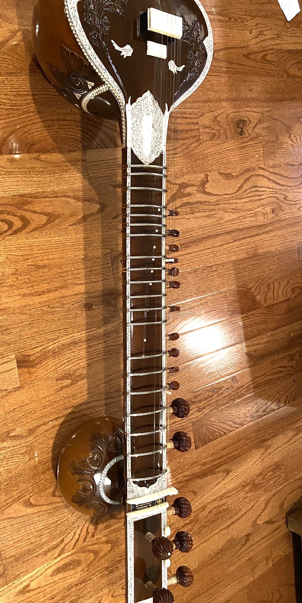 G Rosul Sitar