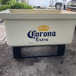 Hielera yeti nueva for Sale in Socorro, TX - OfferUp