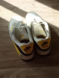 Nike Air Max Sneakers White and Yellow