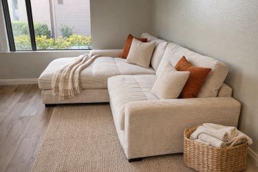 Cream Corduroy Sectional Couch with Chaise – Reversible Layout – Excellent Condition