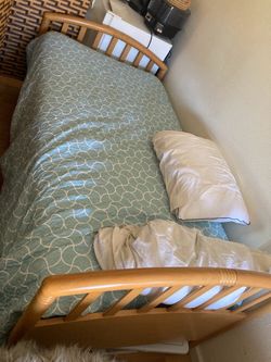 Children’s bed