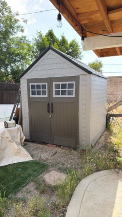 RUBBERMADE 7x7 shed