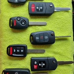 Car Keys - Remotes - Llaves - Controles