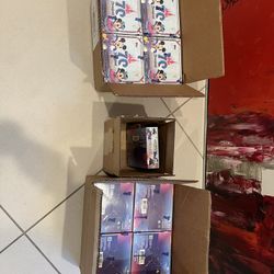 Disney Cards-2025 Topps Disneyland 70th Anniversary Hobby Box – Factory Sealed – Limited Release