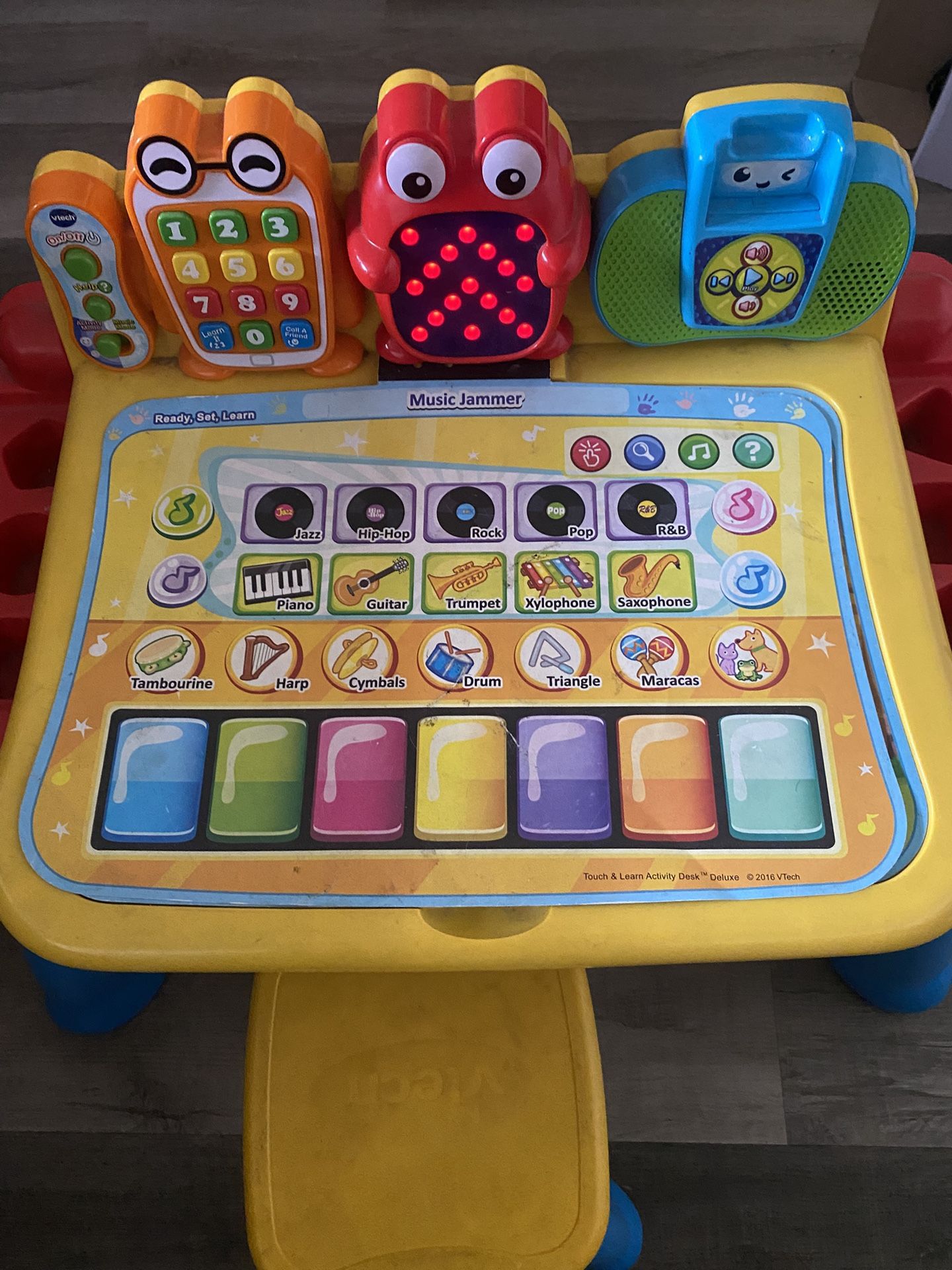 VTech Explore And Write Activity Desk