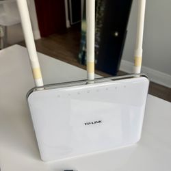 TP-Link AC1900 Smart Wireless Router - Beamforming Dual Band Gigabit WiFi Internet Routers for Home