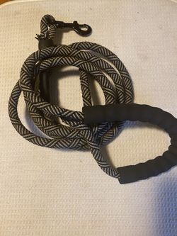 Heavy Duty Nylon 8-9’ Dog Leash for larger dog! 