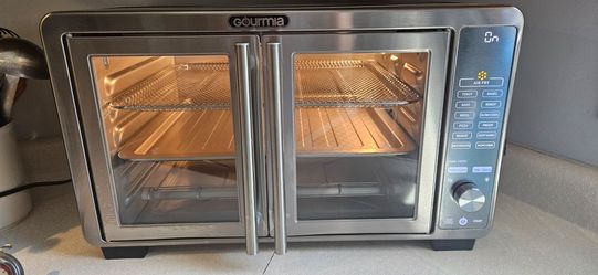 Gourmia counter top oven/air fryer