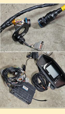 Evo 9 Link G4 ECU + Link Dash + Ohm Mil-Spec Harness