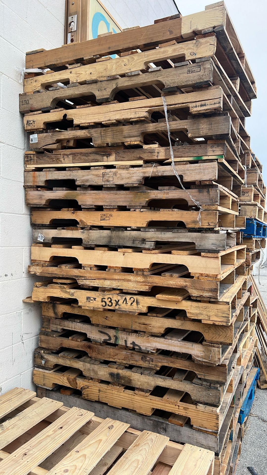 Wood Pallets