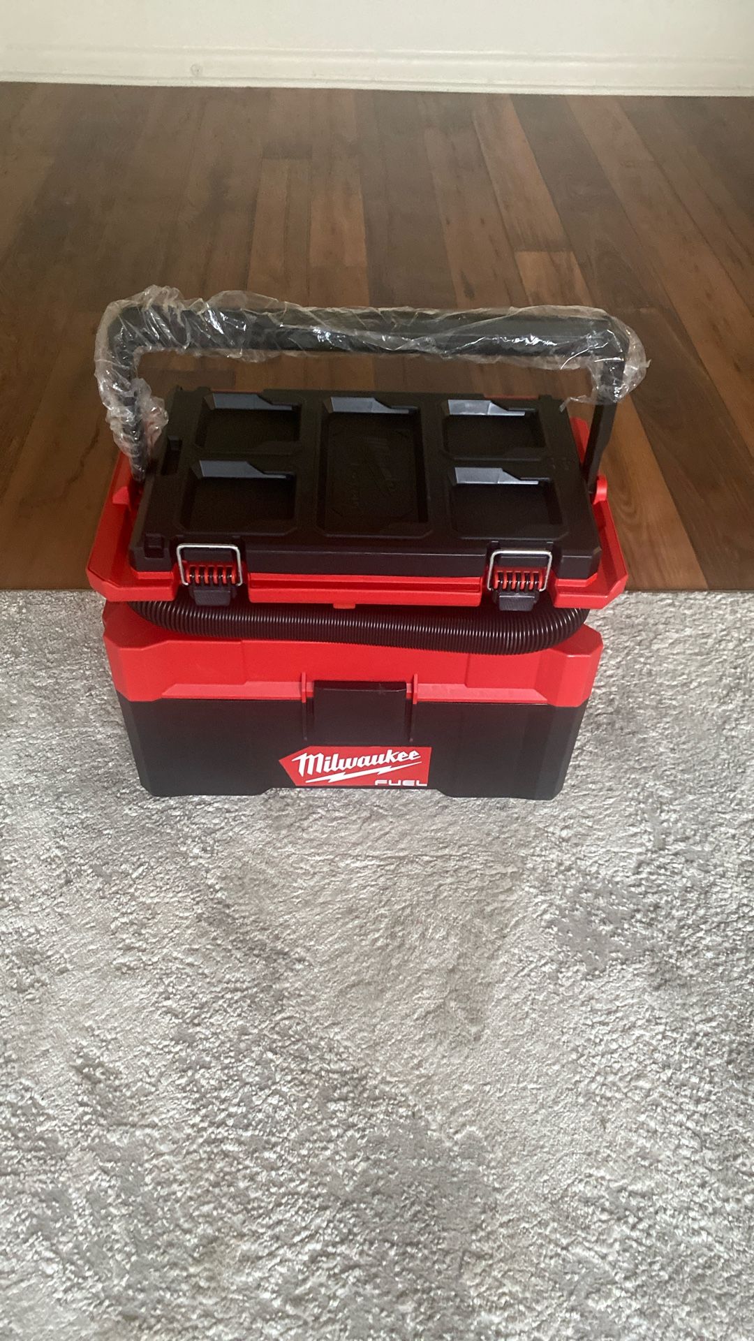 3 Each Wet/Dry Vacuum 2.5 Gallon