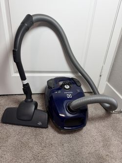 Electrolux vacuum el4012