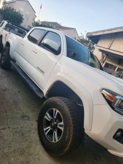2017 Toyota Tacoma