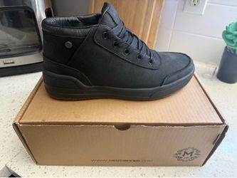The Mozo Natural Size 10.5