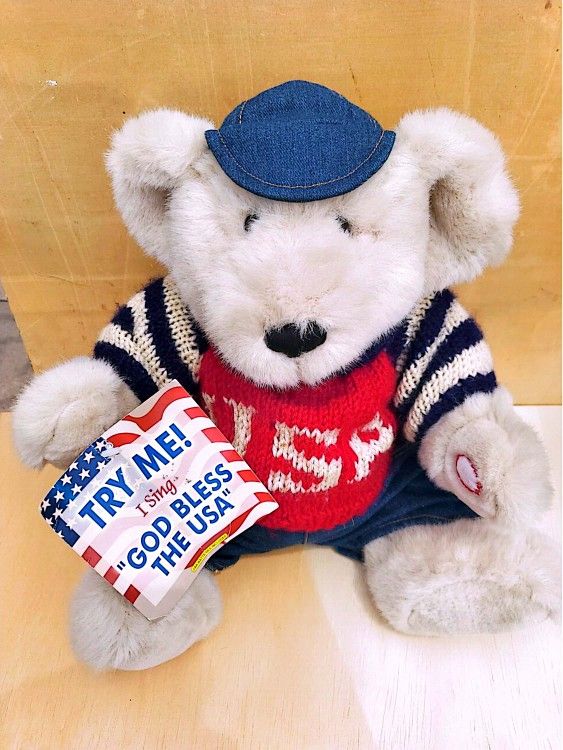God Bless the USA Singing Plush Bear 2003 Plush Sweater Song Musical Patriotic