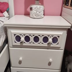 Ashley's Furniture Twin Size Bedroom Set 