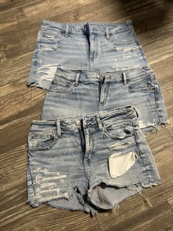 AMERICAN EAGLE