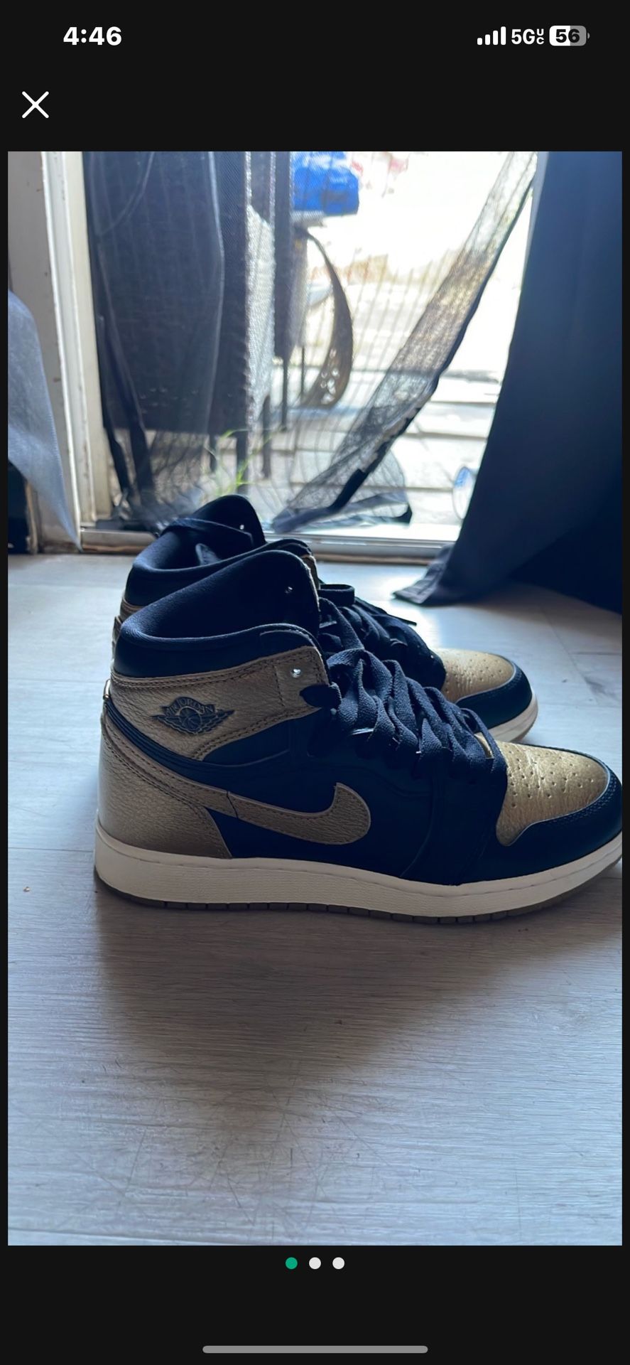 Jordan 1 Retro High OG Black Metallic Gold (GS)