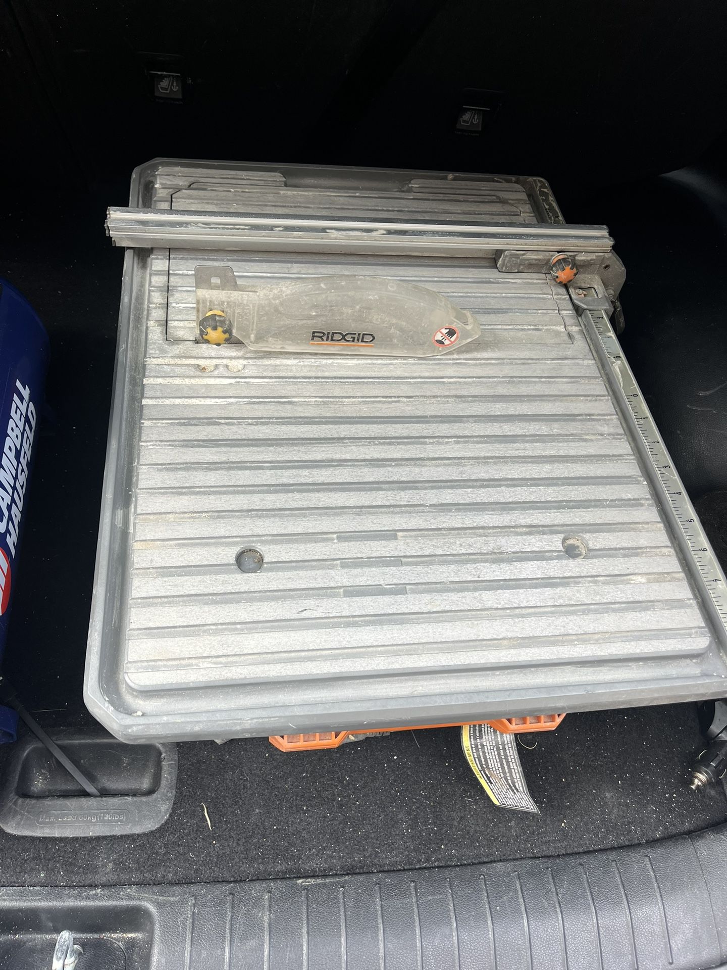 Selling My Saw Tile Cutting Saw And Air pump Compressor