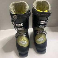 Salomon Ski Boots Black and Yellow size 9