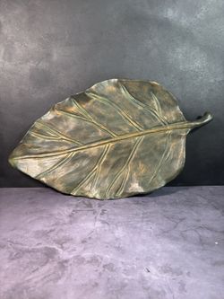 Large Leaf Wall Art – Aged Bronze Patina – 17” Decorative Wall Sculpture