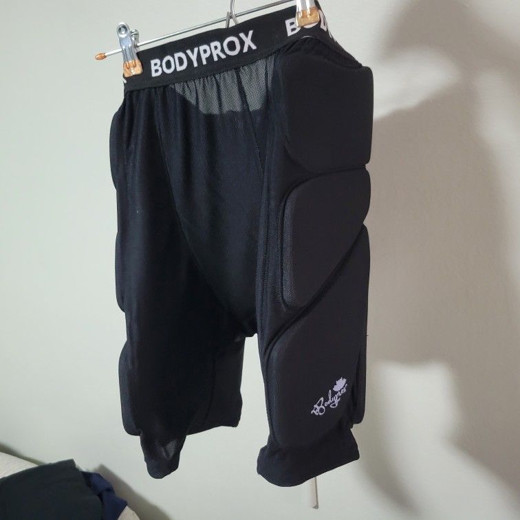 Padded Shorts (size L)