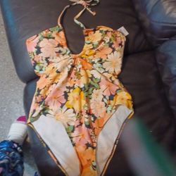 Swimsuit 