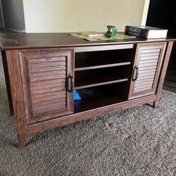 Tv stand 