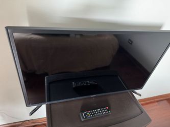 Samsung 32 Inch HD TV (not 4k)