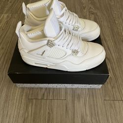 Jordan 4 Pure Money