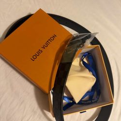 Louis Vuitton Black Leather Belt 