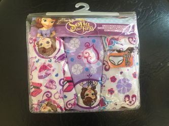 New girls 3 pack 2t/3t underwear
