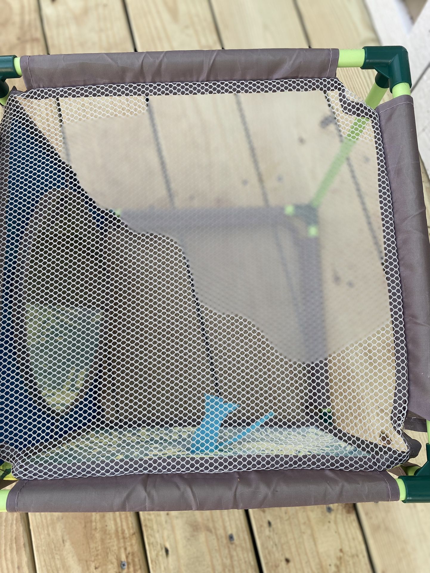 Sport Pet Safari tunnel design, collapsible play for cats. FOR PET USE ONLY!!!!