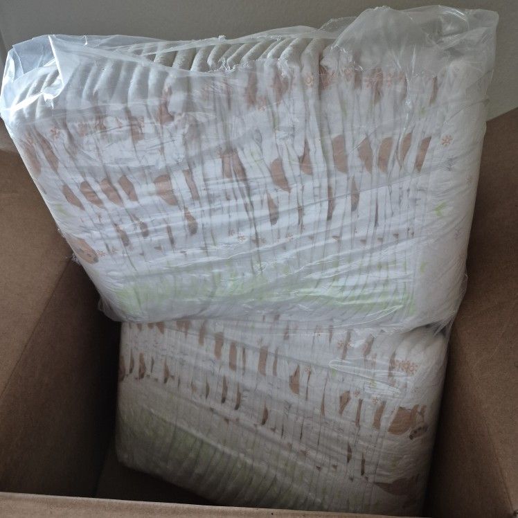 Size 3 Kirkland Diapers Free