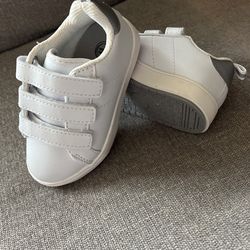 Toddlers Size 7 Tennis Shoe Unisex(Brand New)