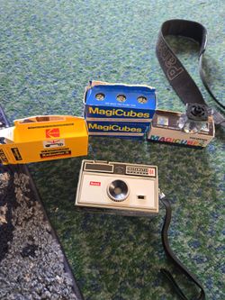 Kodak Instamatic 104 Camera with Accessories